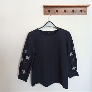 [Ann Taylor] Navy Ballooned Sleeve Embroidered Blouse